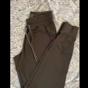 Zyia Olive Green Ascend Jogger sz large